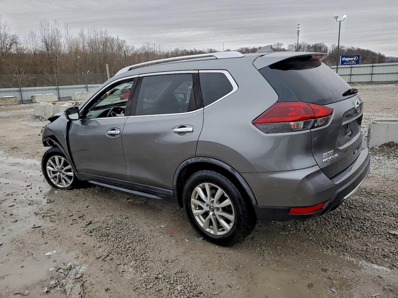 2018 NISSAN ROGUE S photo 4
