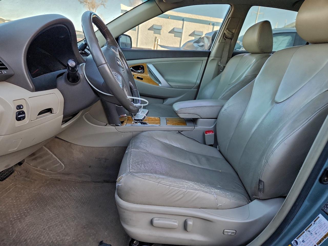 2007 TOYOTA CAMRY LE photo 7
