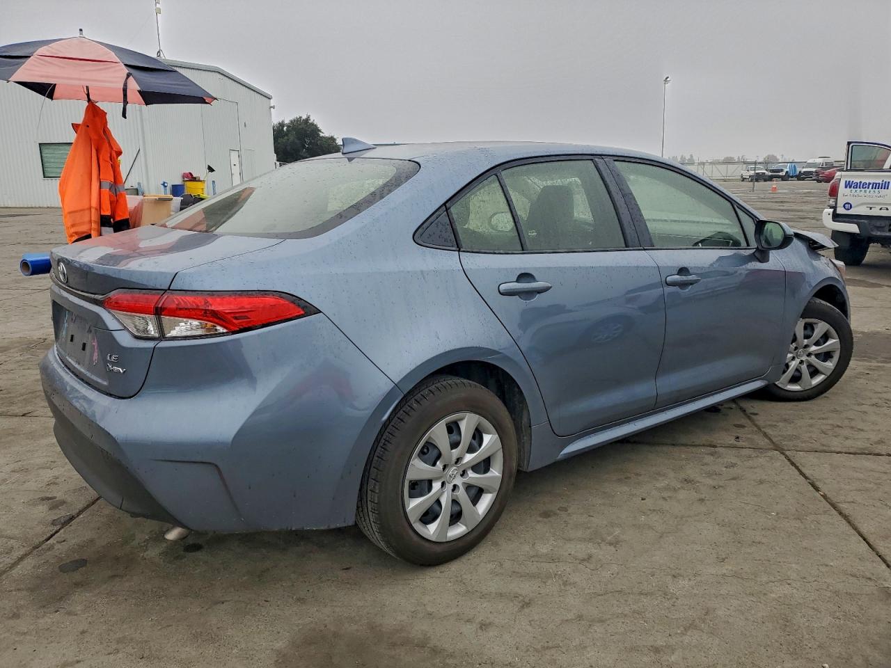 2025 TOYOTA COROLLA LE photo 7
