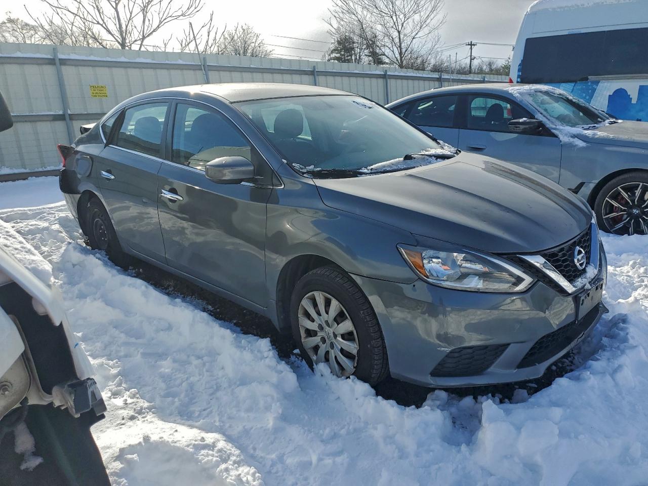 2016 NISSAN SENTRA SV photo 4