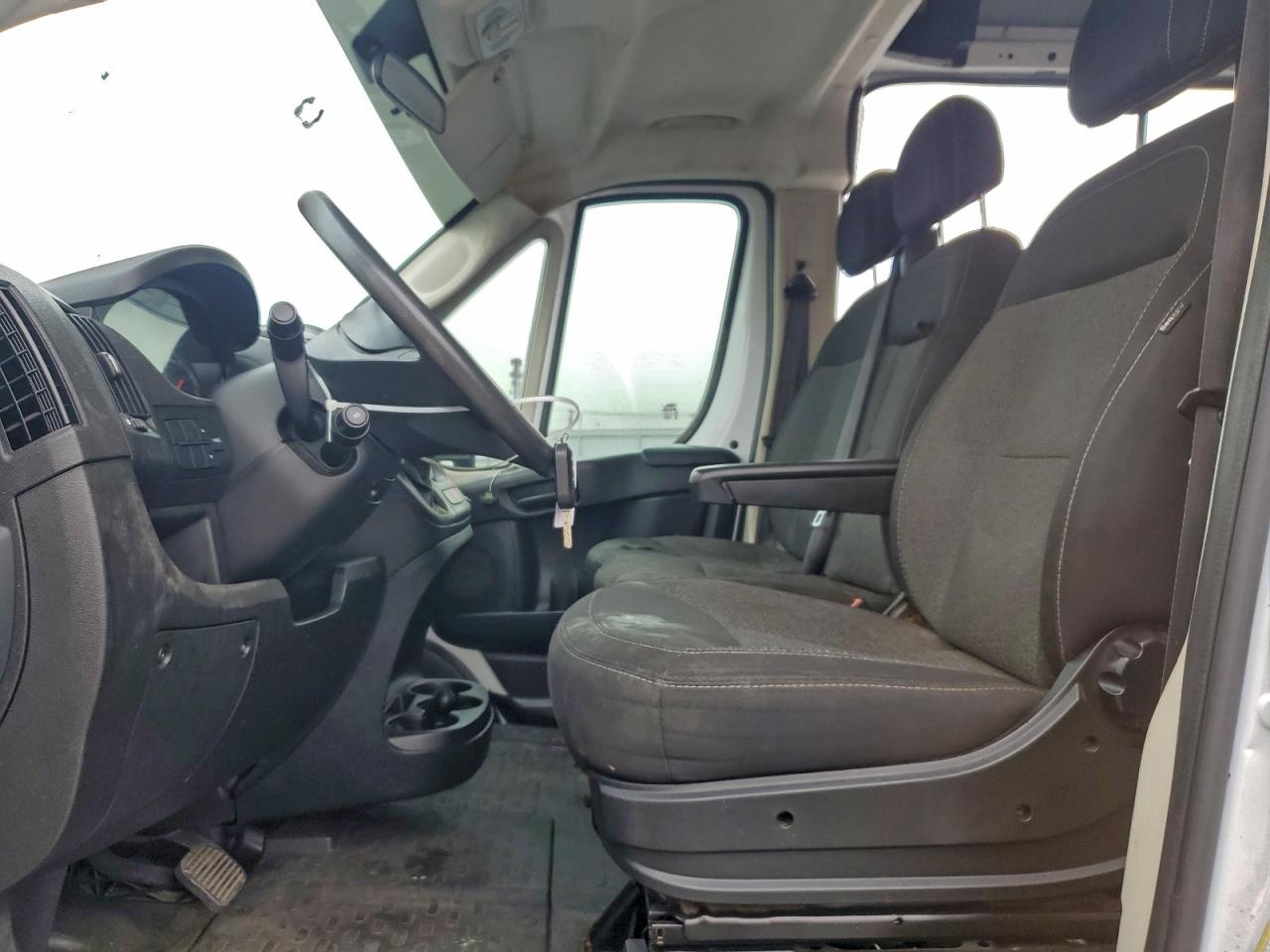 2021 RAM PROMASTER 2500 DELIVERY VAN photo 7