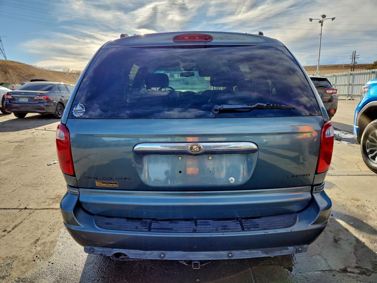 2006 CHRYSLER TOWN & COUNTRY LIMITED photo 6