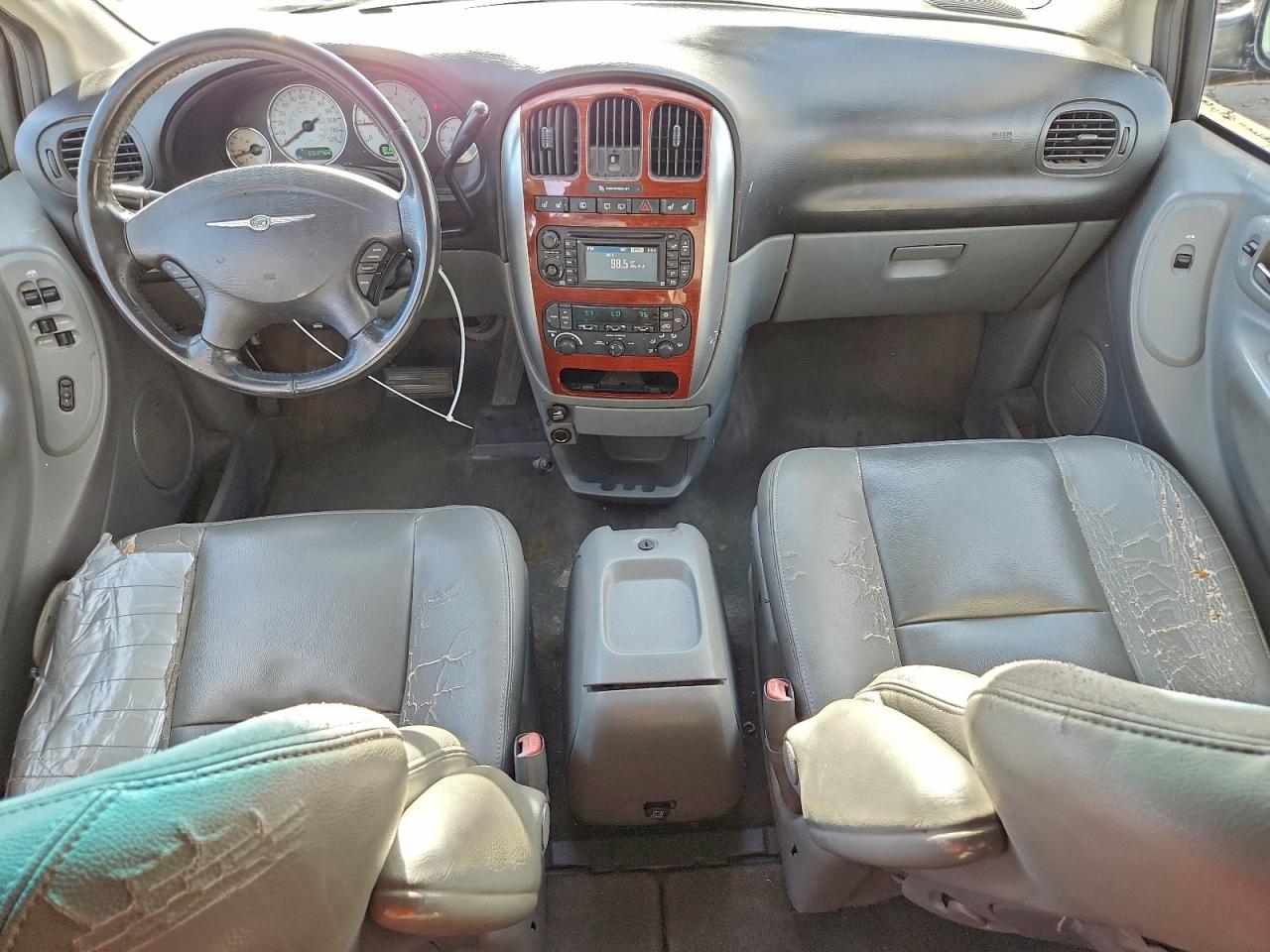 2006 CHRYSLER TOWN & COUNTRY LIMITED photo 8