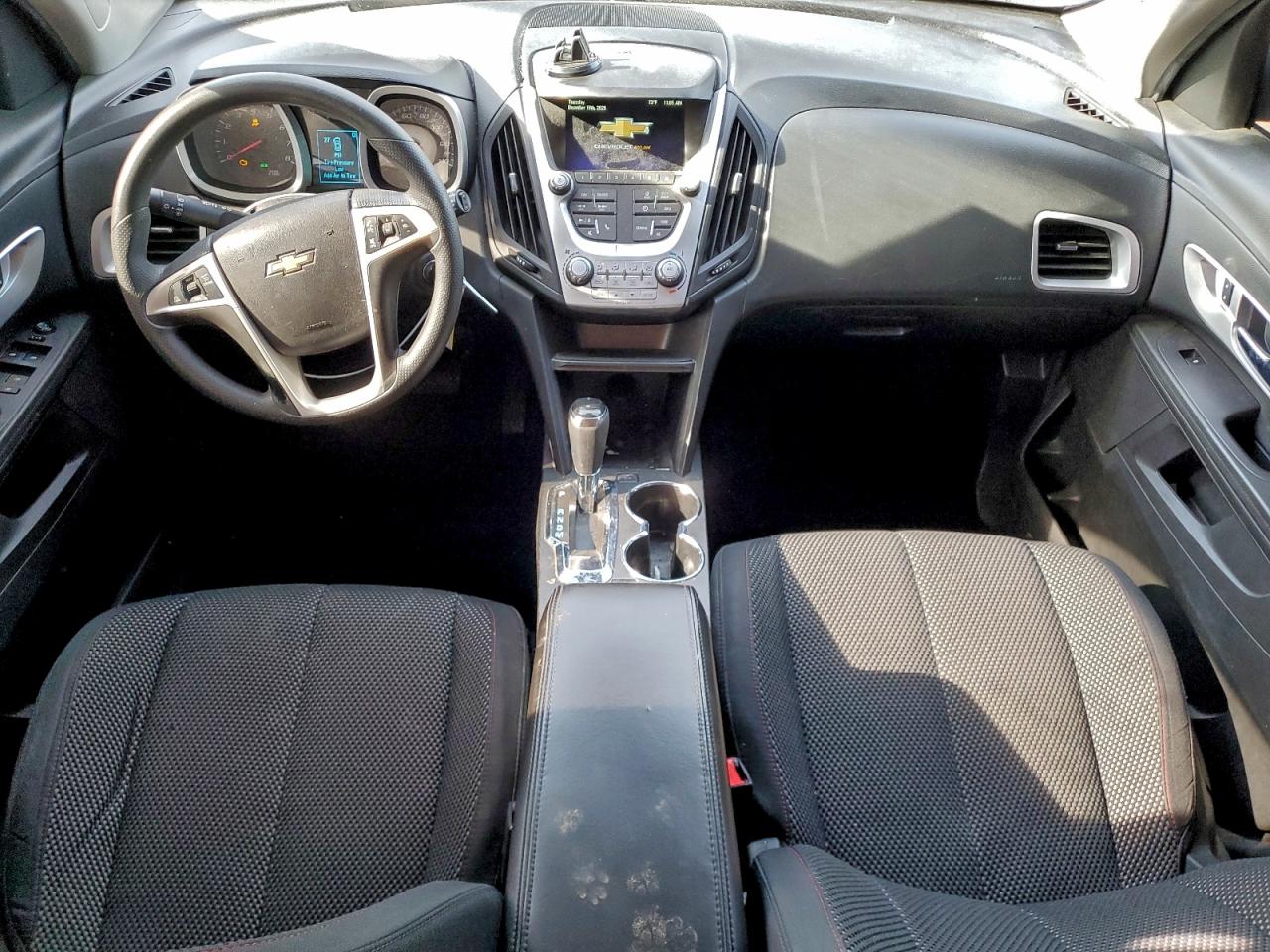 2017 CHEVROLET EQUINOX LT photo 8