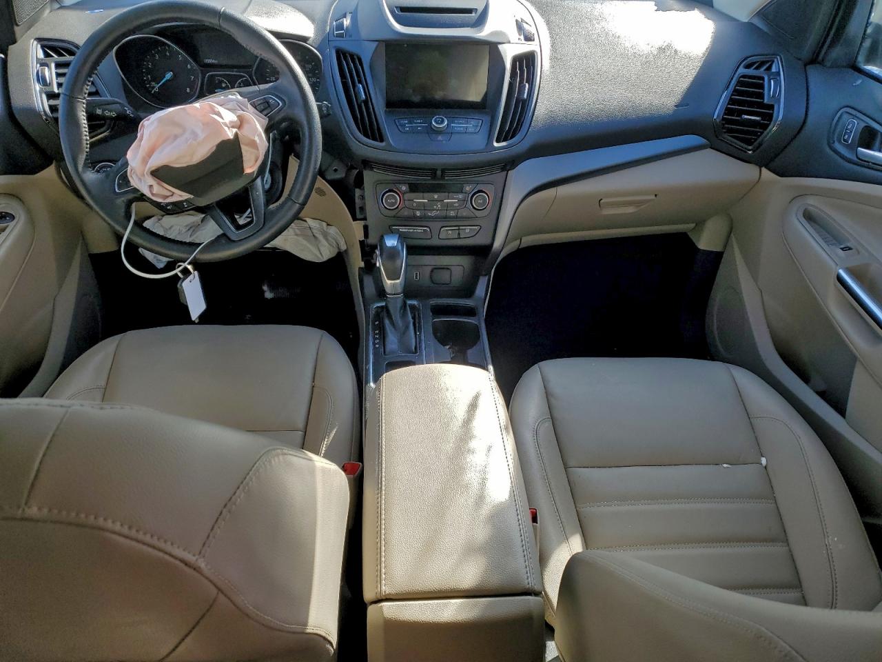 2018 FORD ESCAPE SEL photo 8