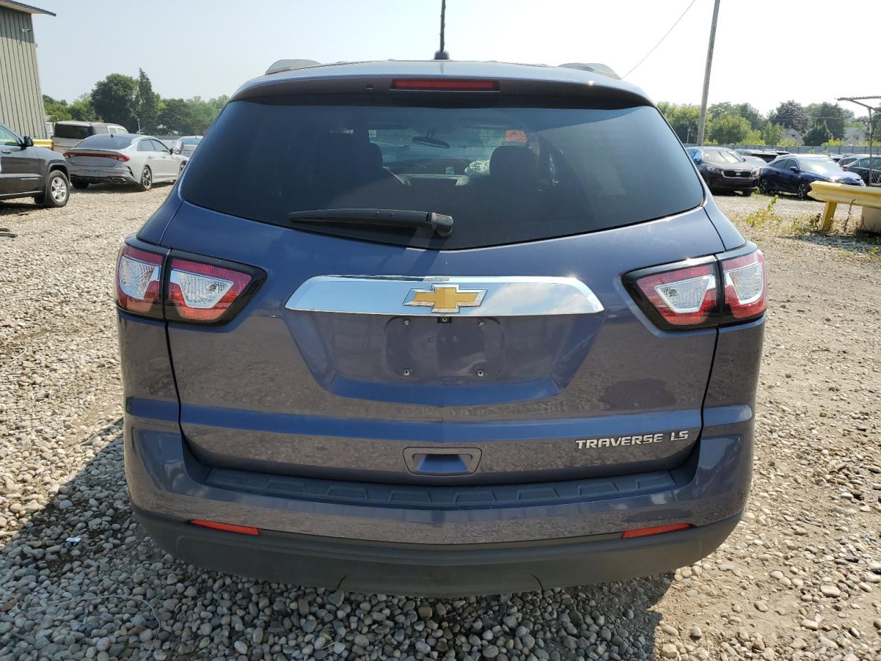 2014 CHEVROLET TRAVERSE LS photo 11