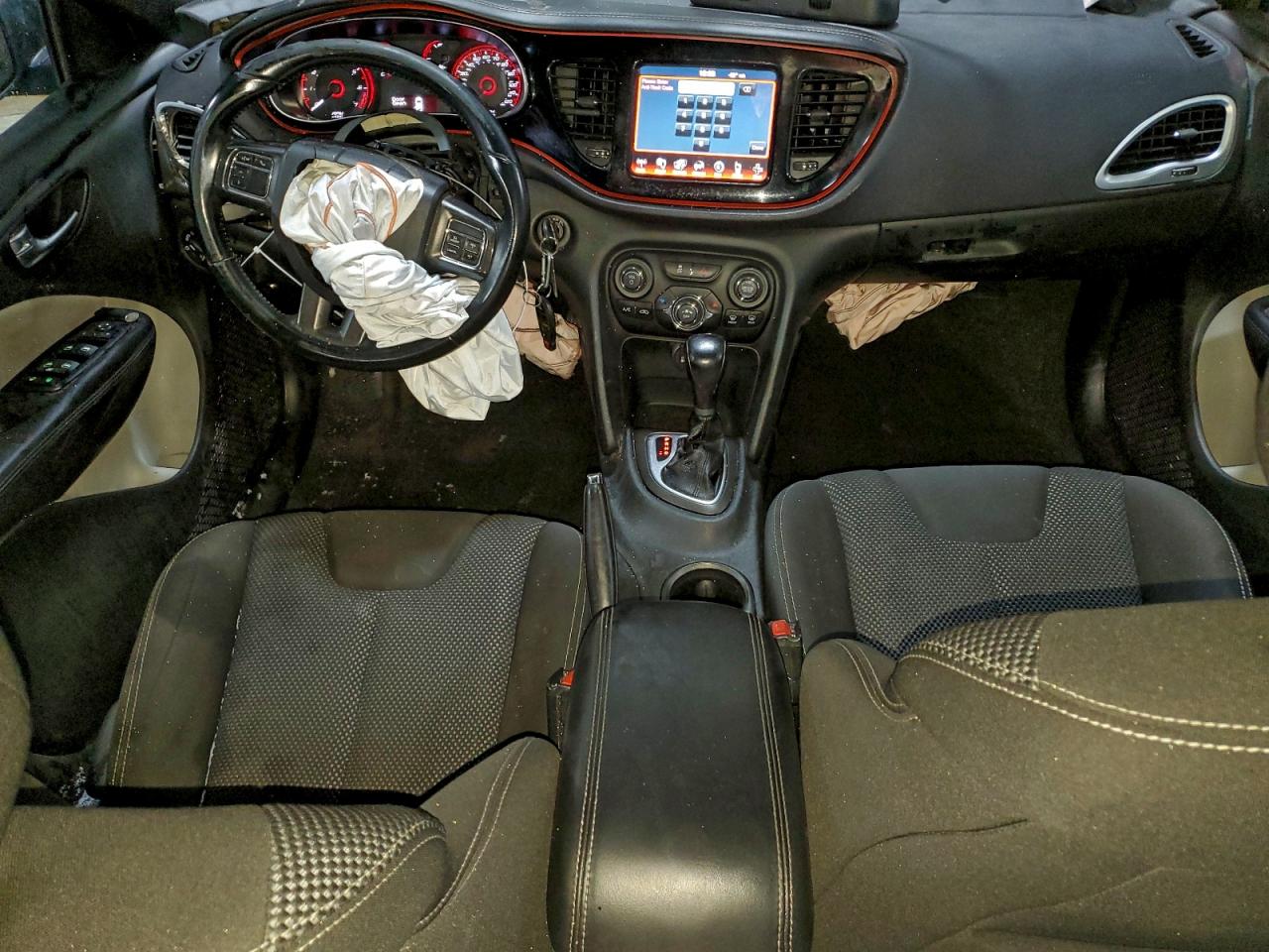 2015 DODGE DART SXT photo 8
