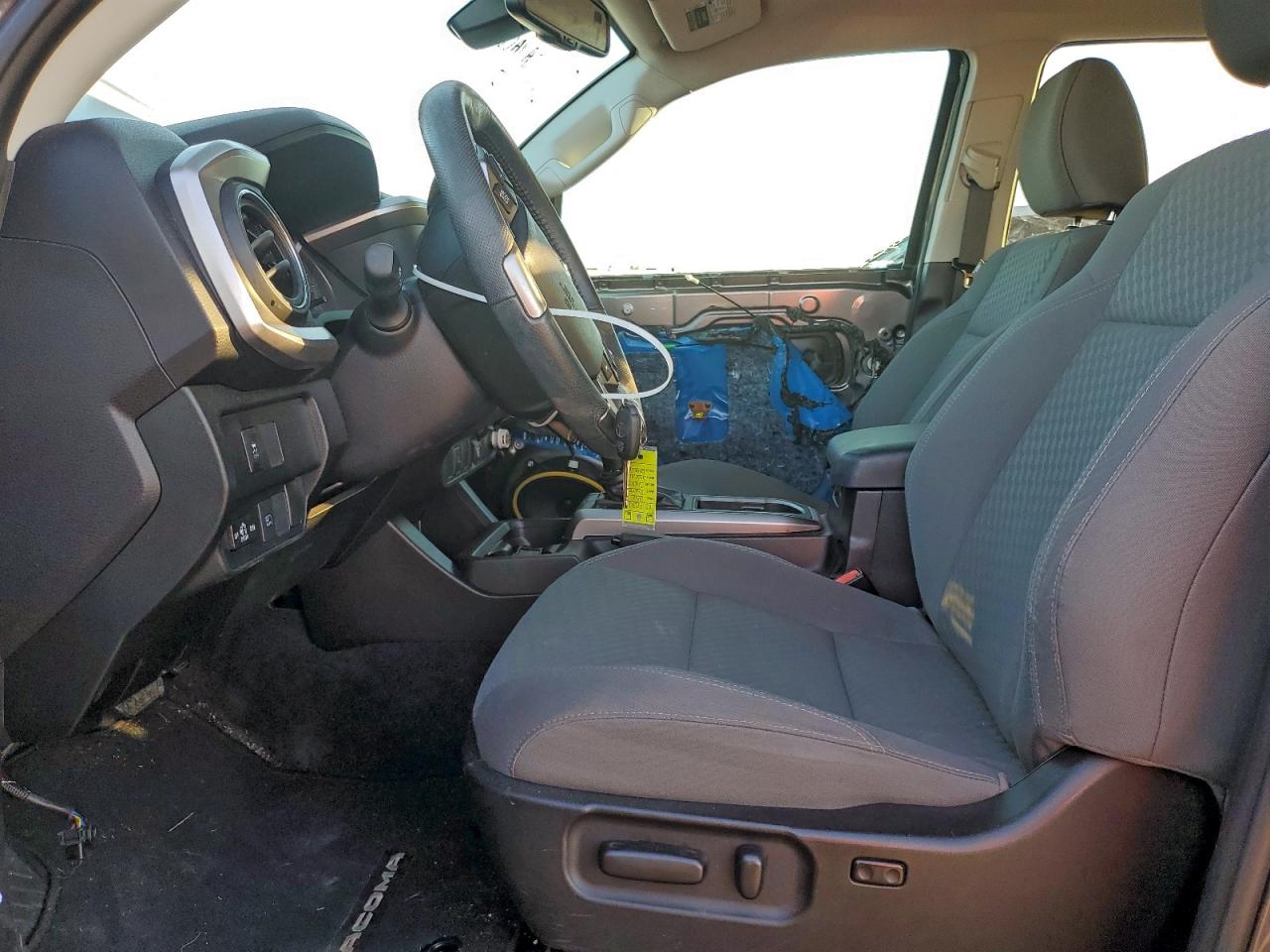 2021 TOYOTA TACOMA DOUBLE CAB photo 13
