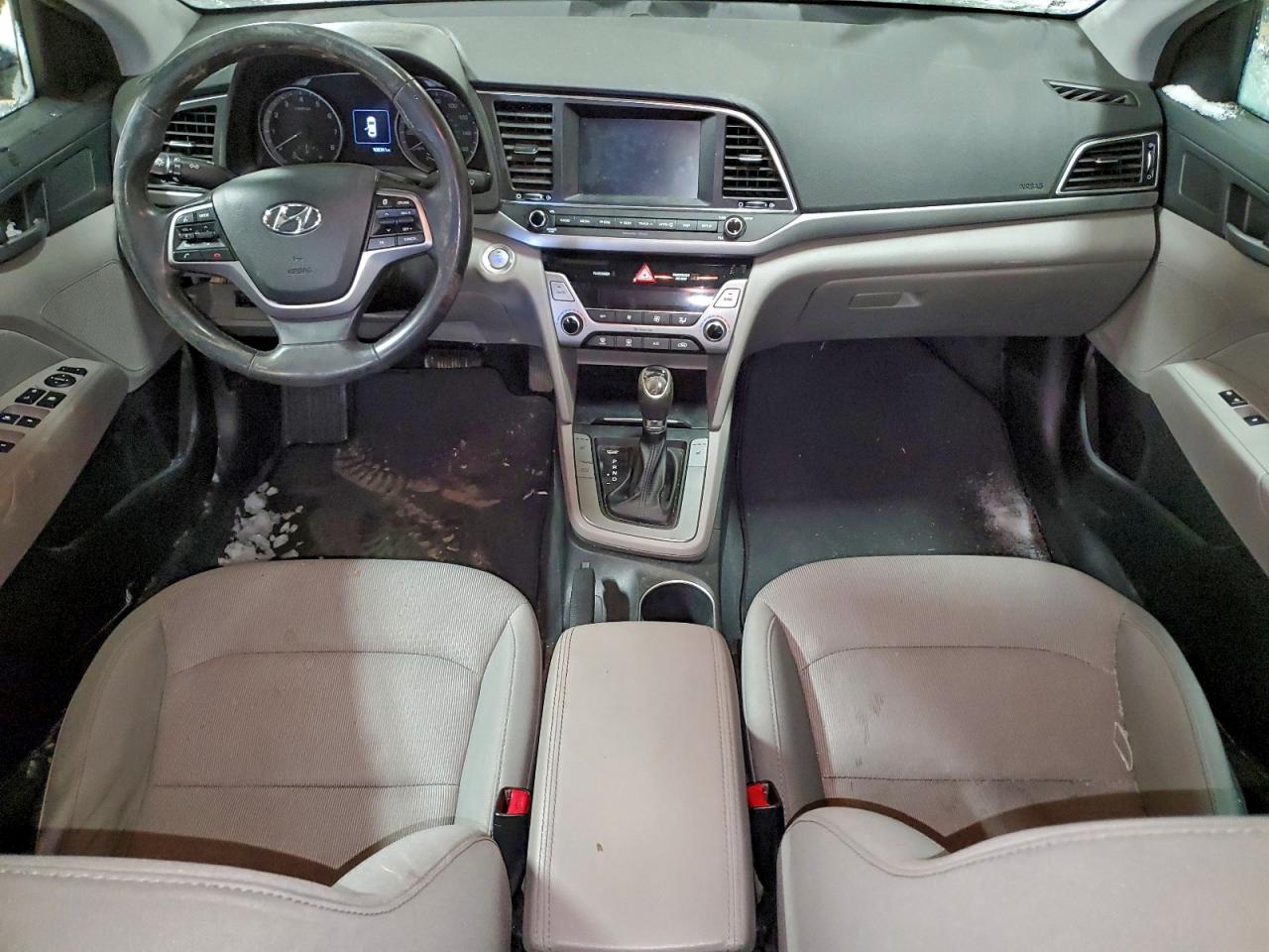 2017 HYUNDAI ELANTRA SE photo 29
