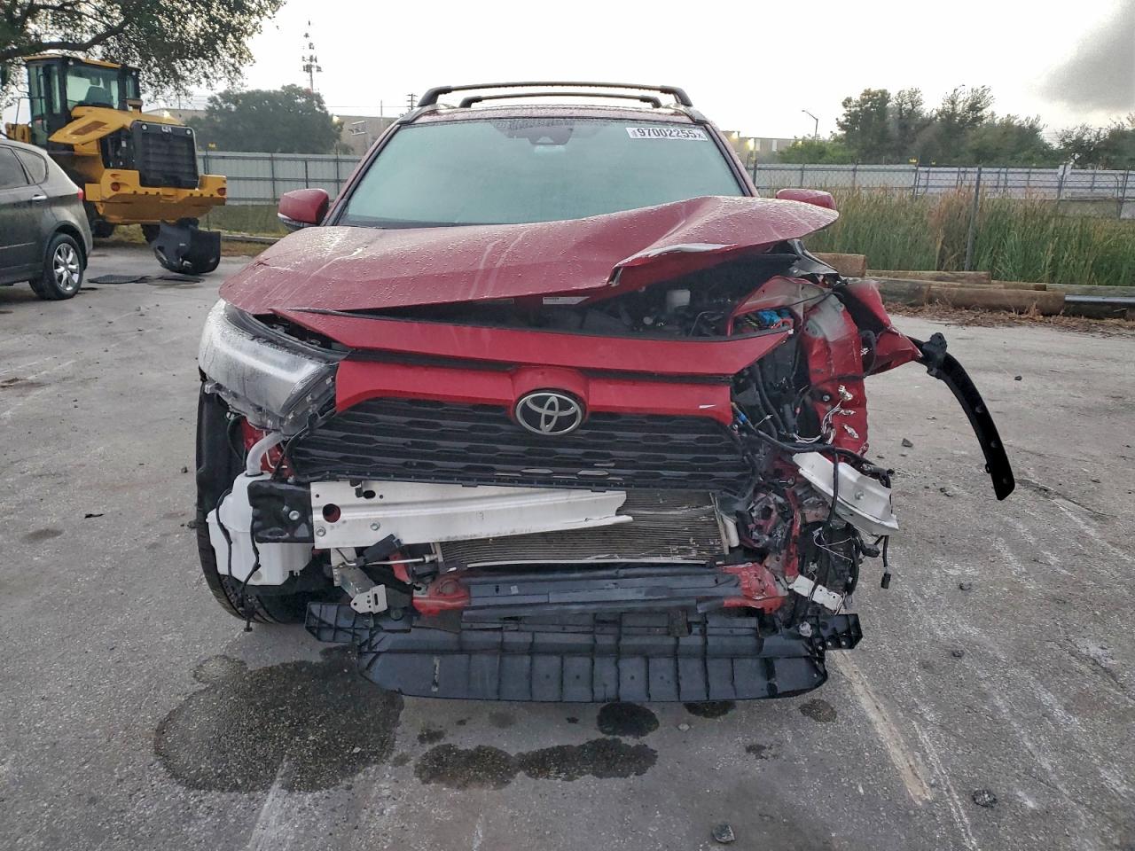 2025 TOYOTA RAV4 XLE PREMIUM photo 5