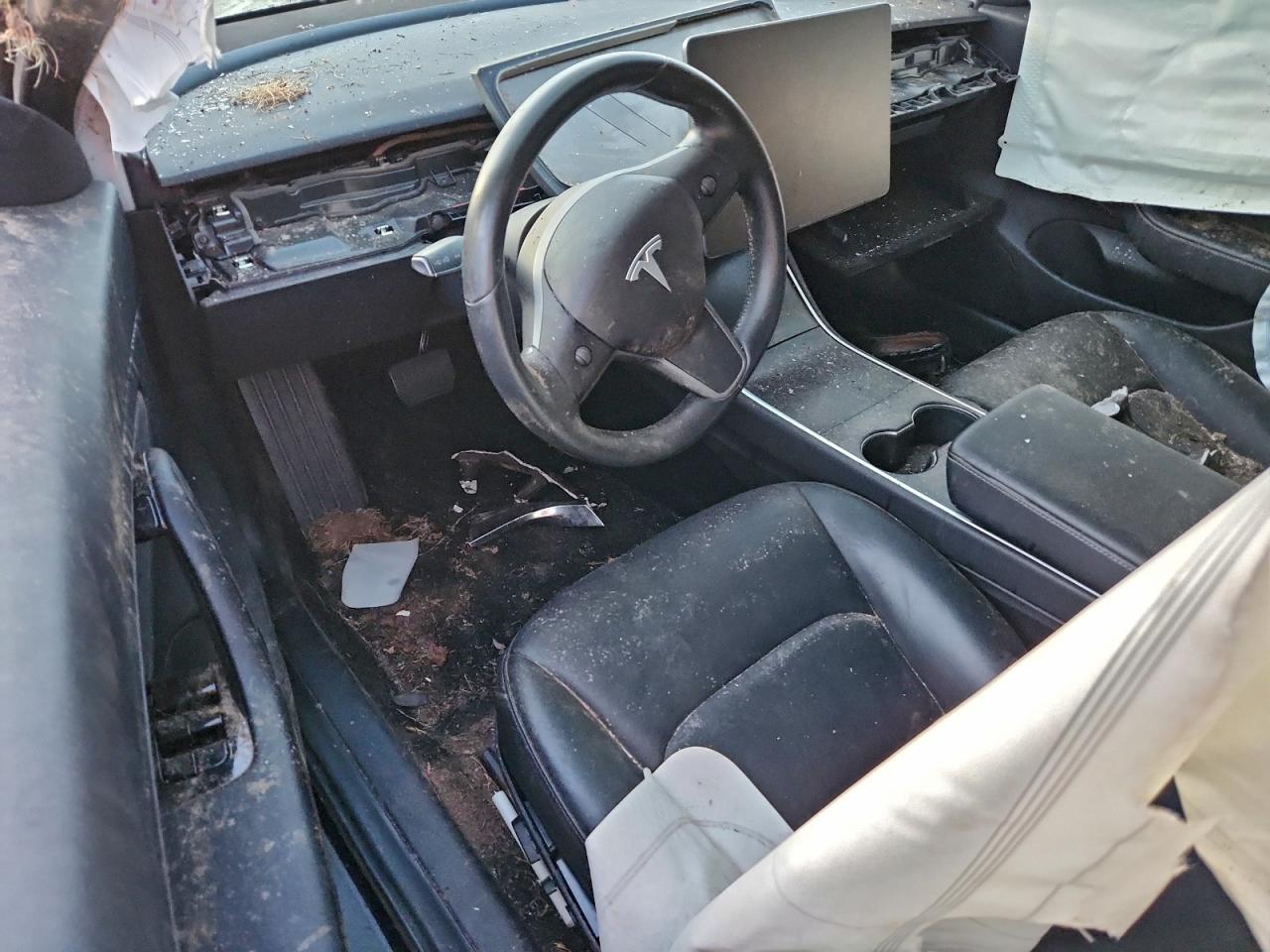2018 TESLA MODEL 3 photo 15