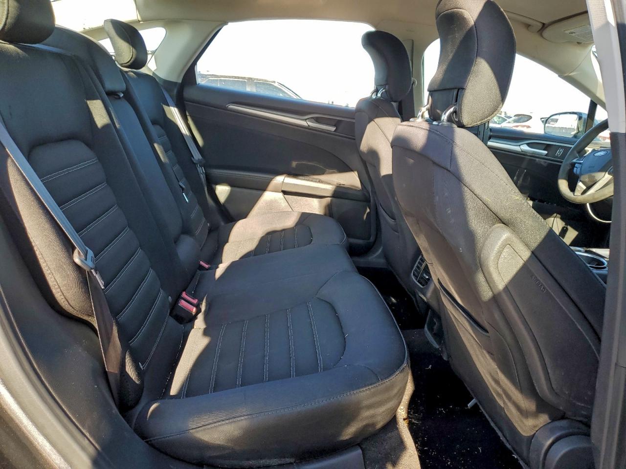 2013 FORD FUSION SE photo 37