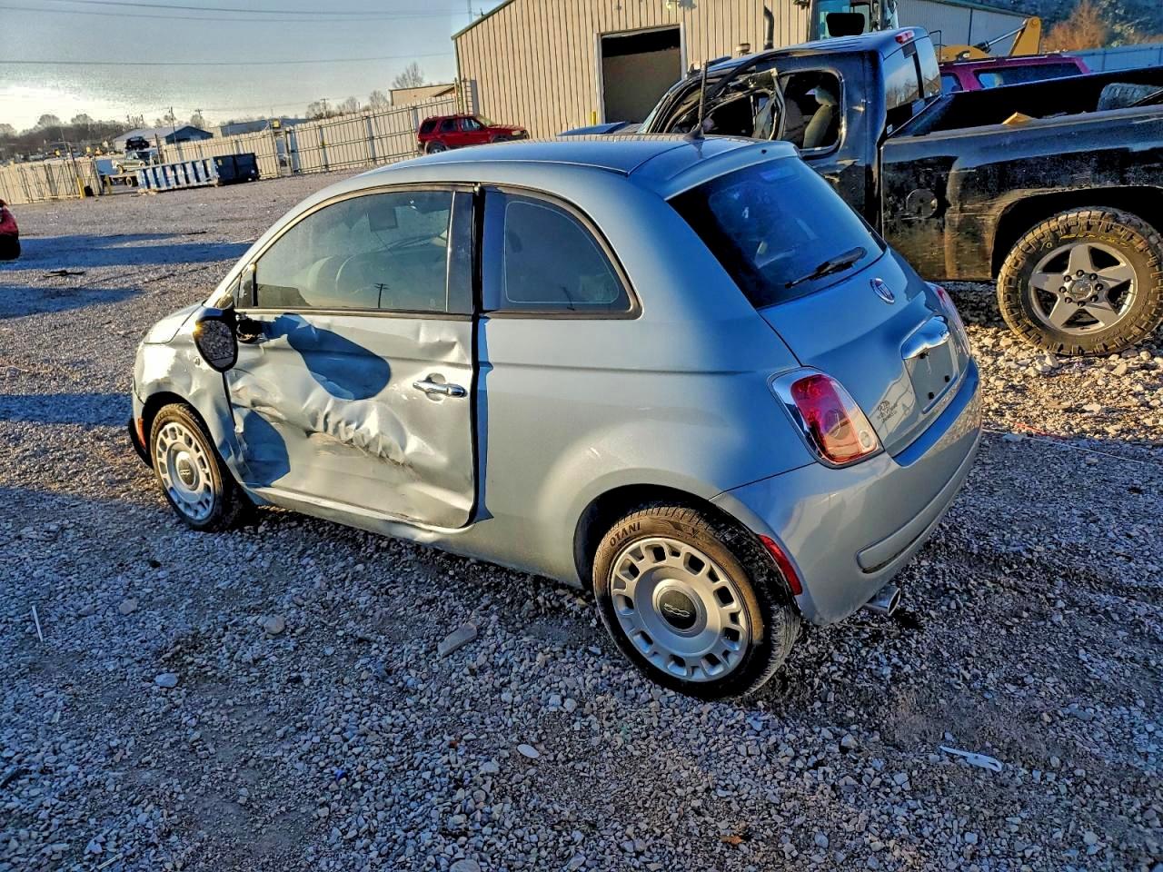 2015 FIAT 500 POP photo 2