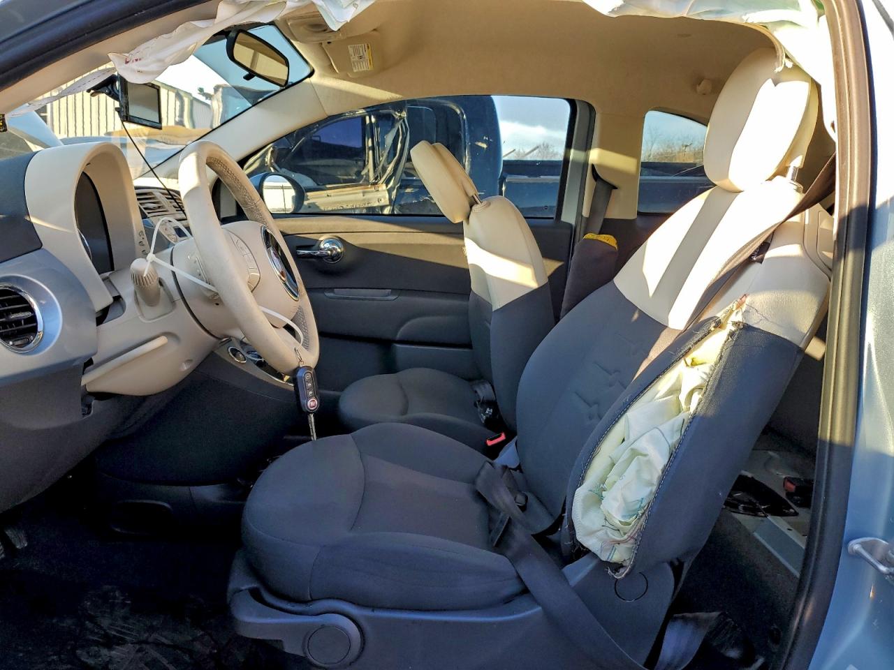 2015 FIAT 500 POP photo 7