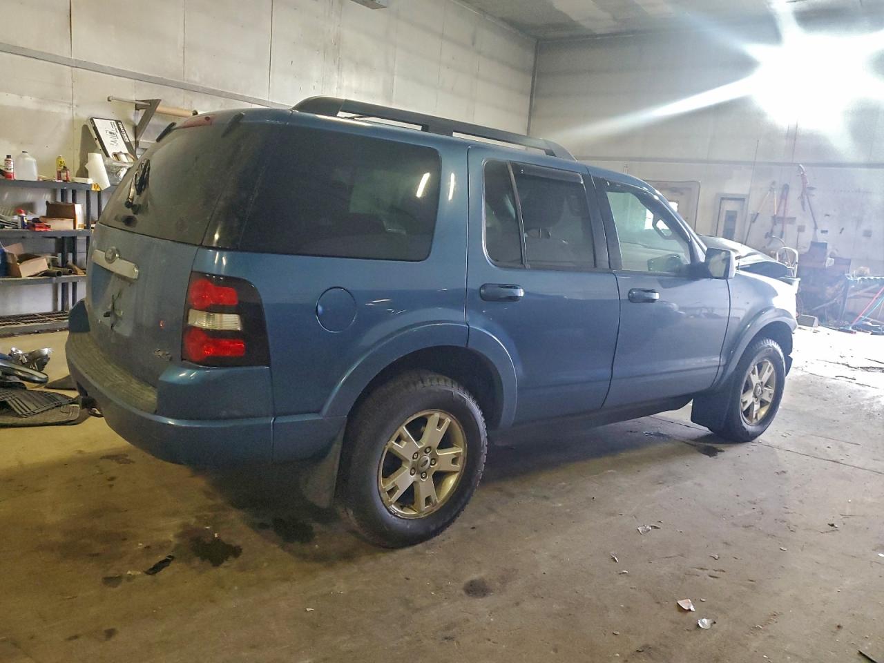 2009 FORD EXPLORER XLT photo 5