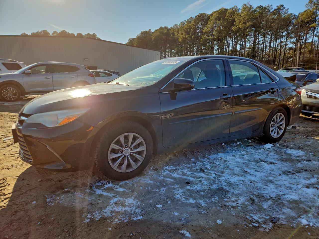 2016 TOYOTA CAMRY