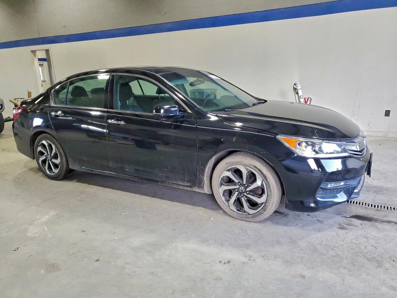 2016 HONDA ACCORD EXL photo 4