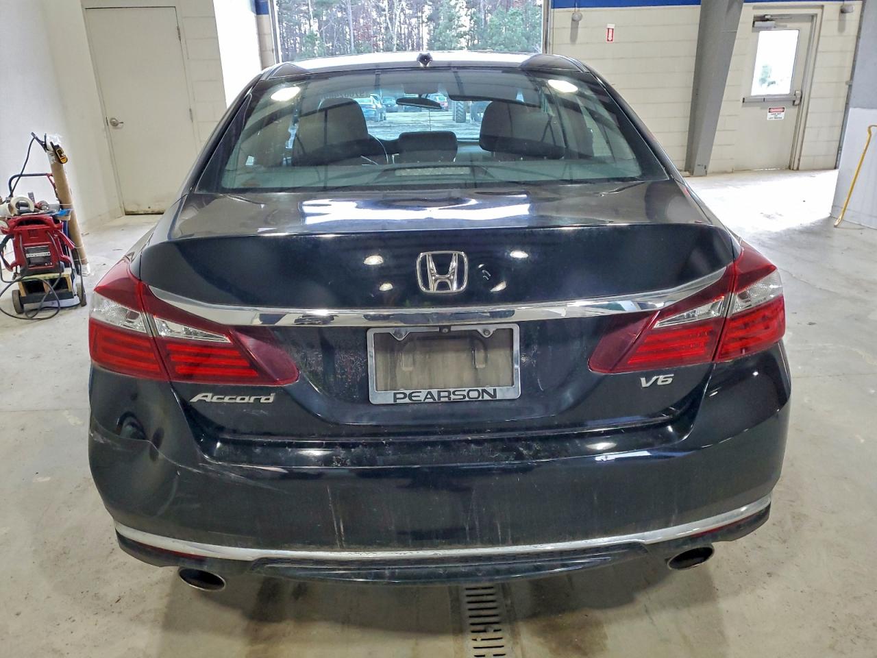 2016 HONDA ACCORD EXL photo 6