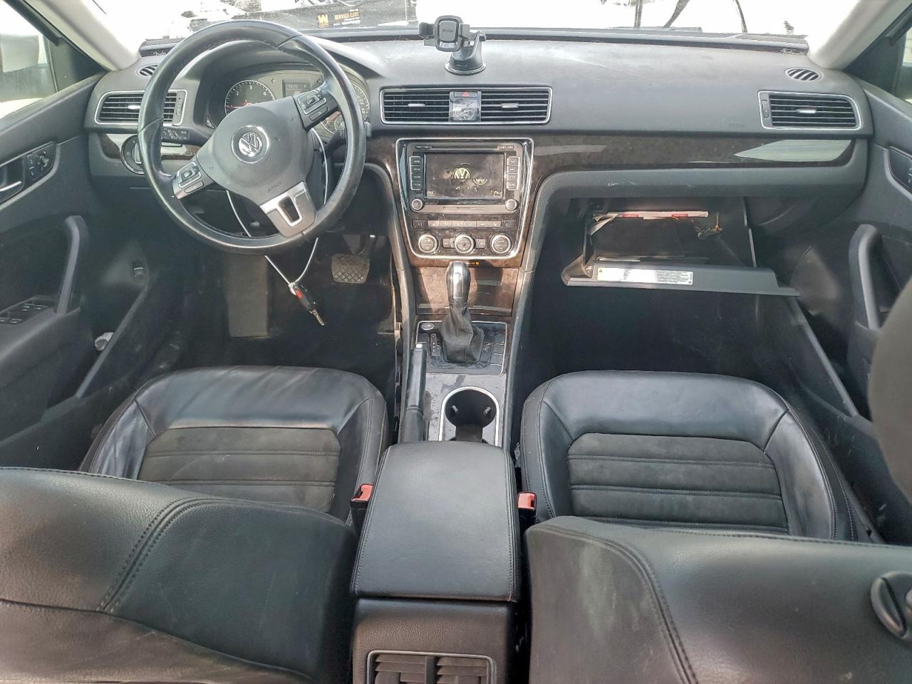 2014 VOLKSWAGEN PASSAT SEL photo 8