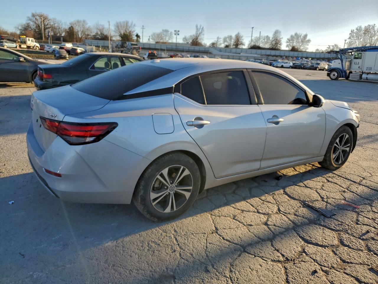 2022 NISSAN SENTRA SV photo 3