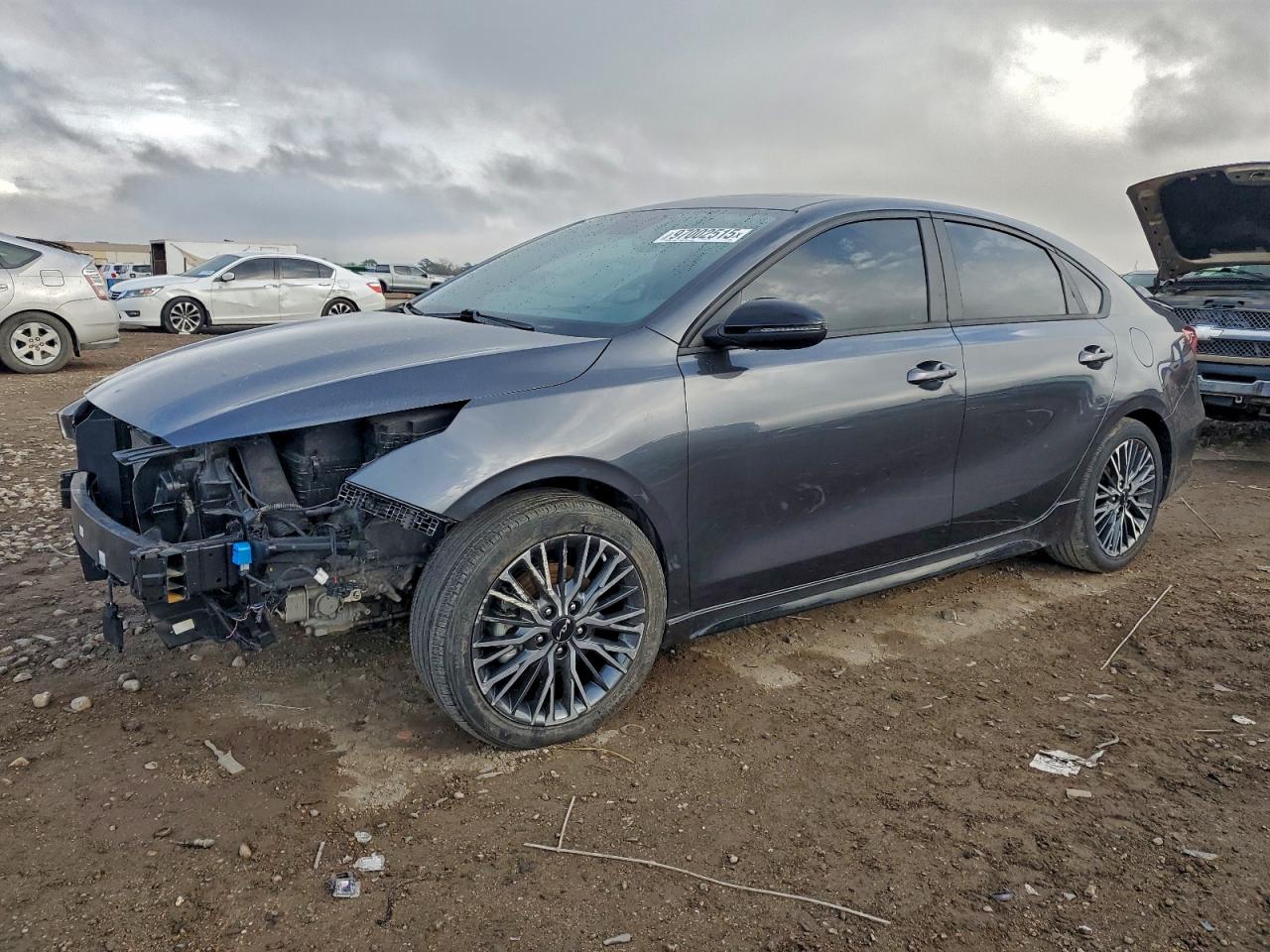 2023 KIA FORTE