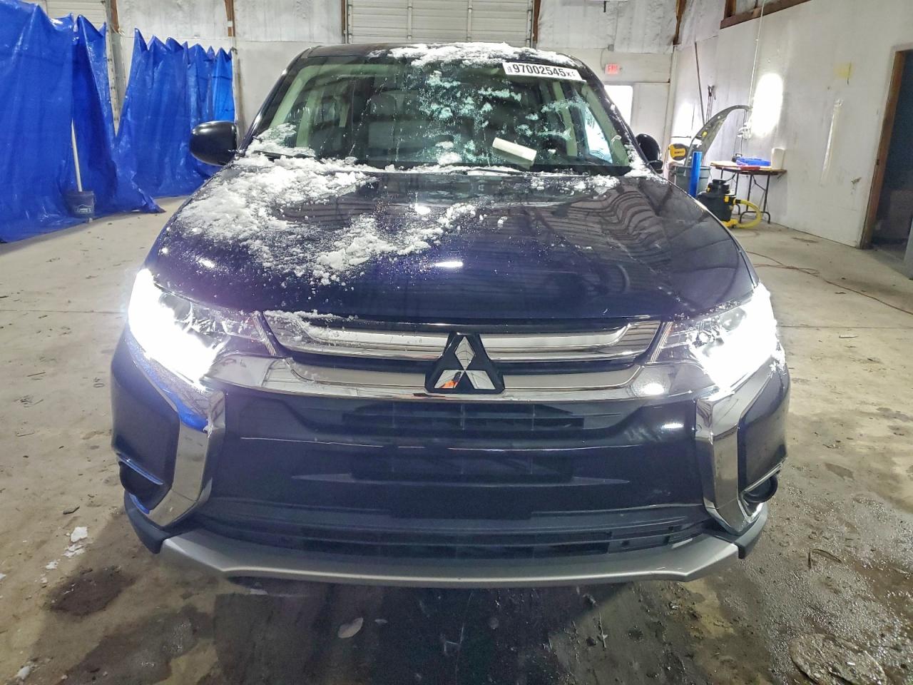 2017 MITSUBISHI OUTLANDER ES photo 9