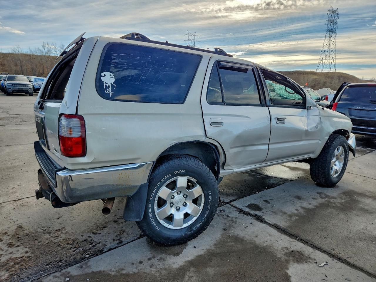 1996 TOYOTA 4RUNNER SR5 photo 3