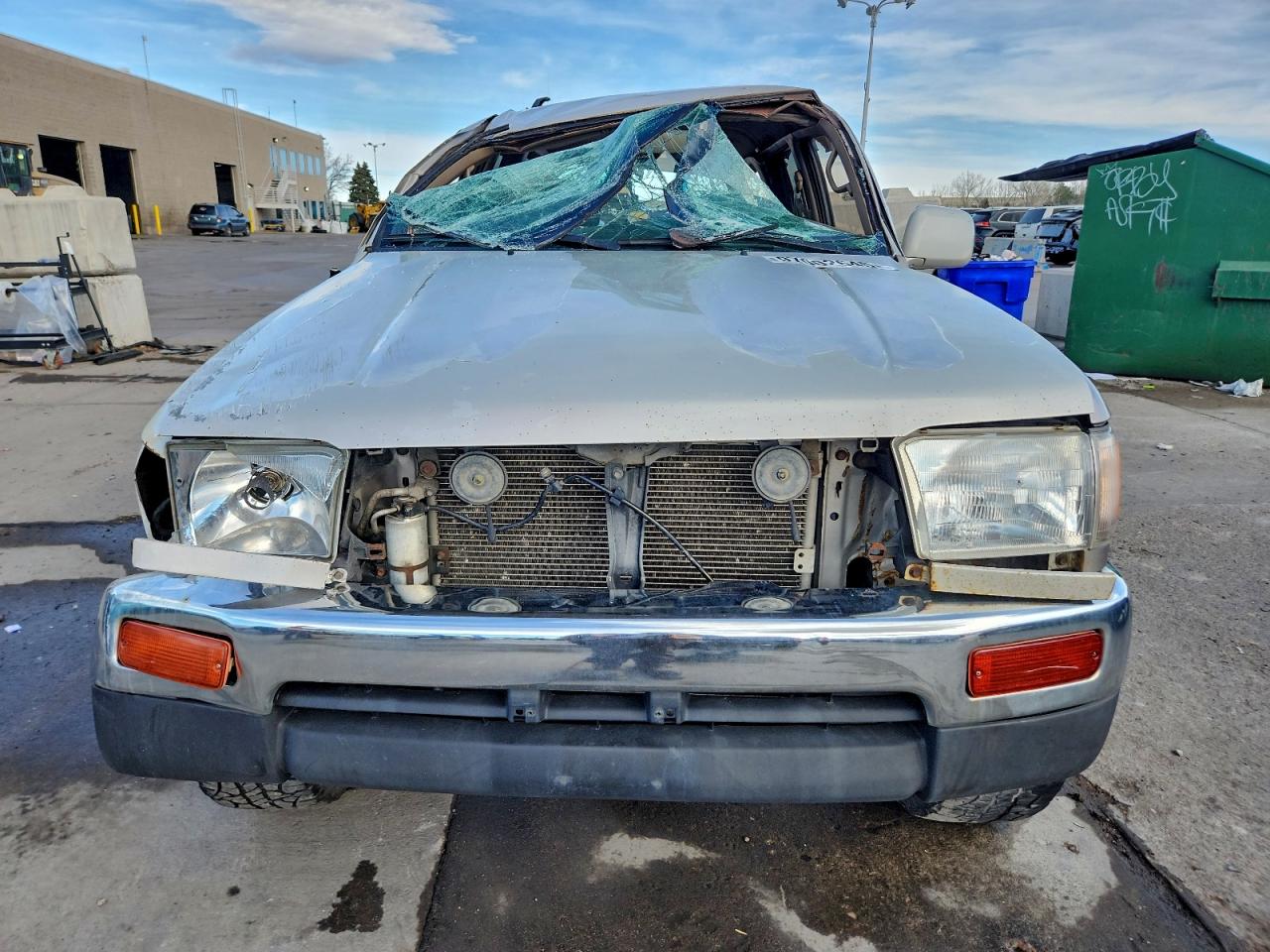 1996 TOYOTA 4RUNNER SR5 photo 5