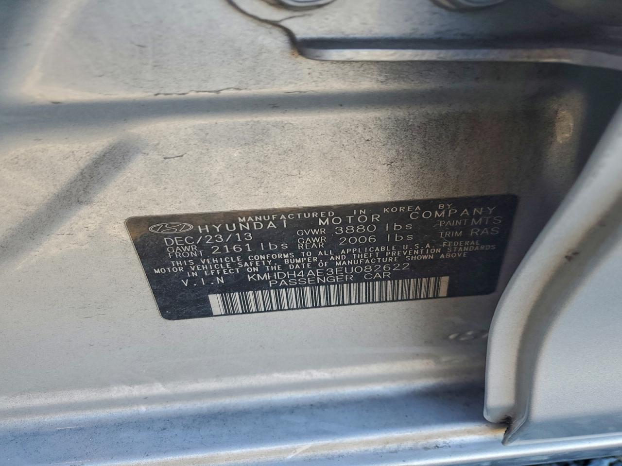 2014 HYUNDAI ELANTRA SE photo 34