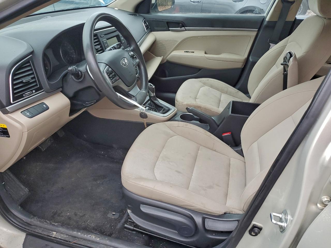 2017 HYUNDAI ELANTRA SE photo 19