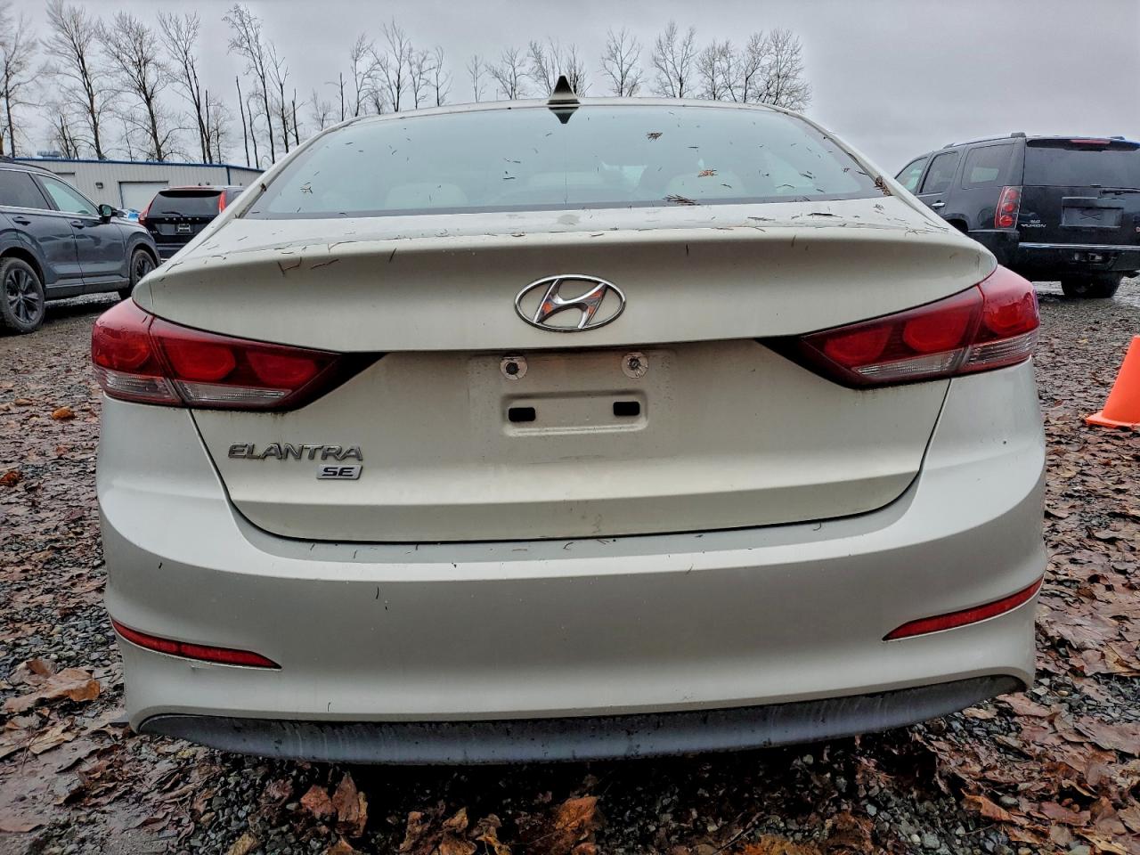 2017 HYUNDAI ELANTRA SE photo 16