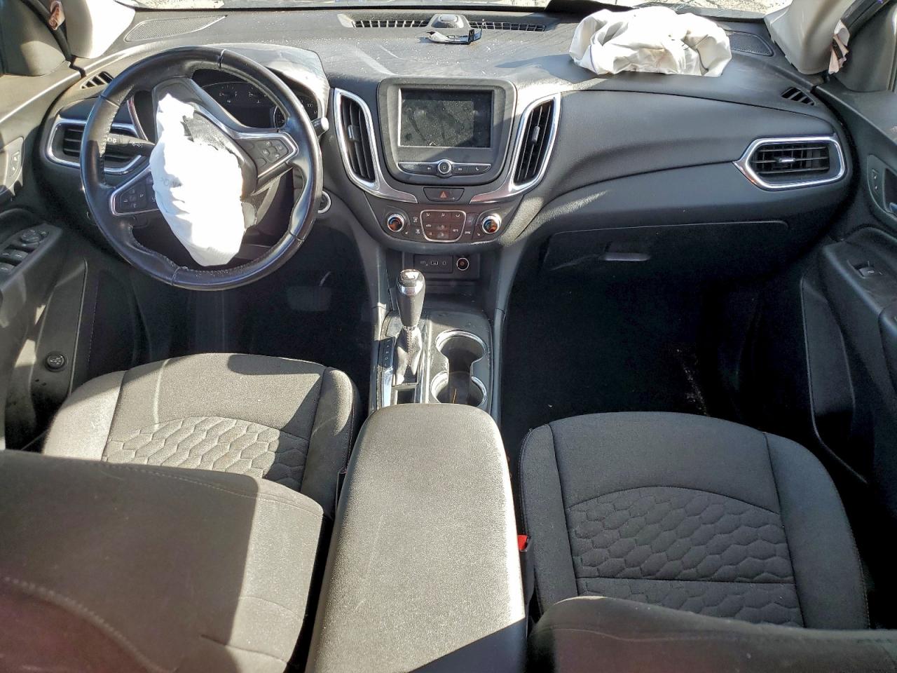 2019 CHEVROLET EQUINOX LT photo 8