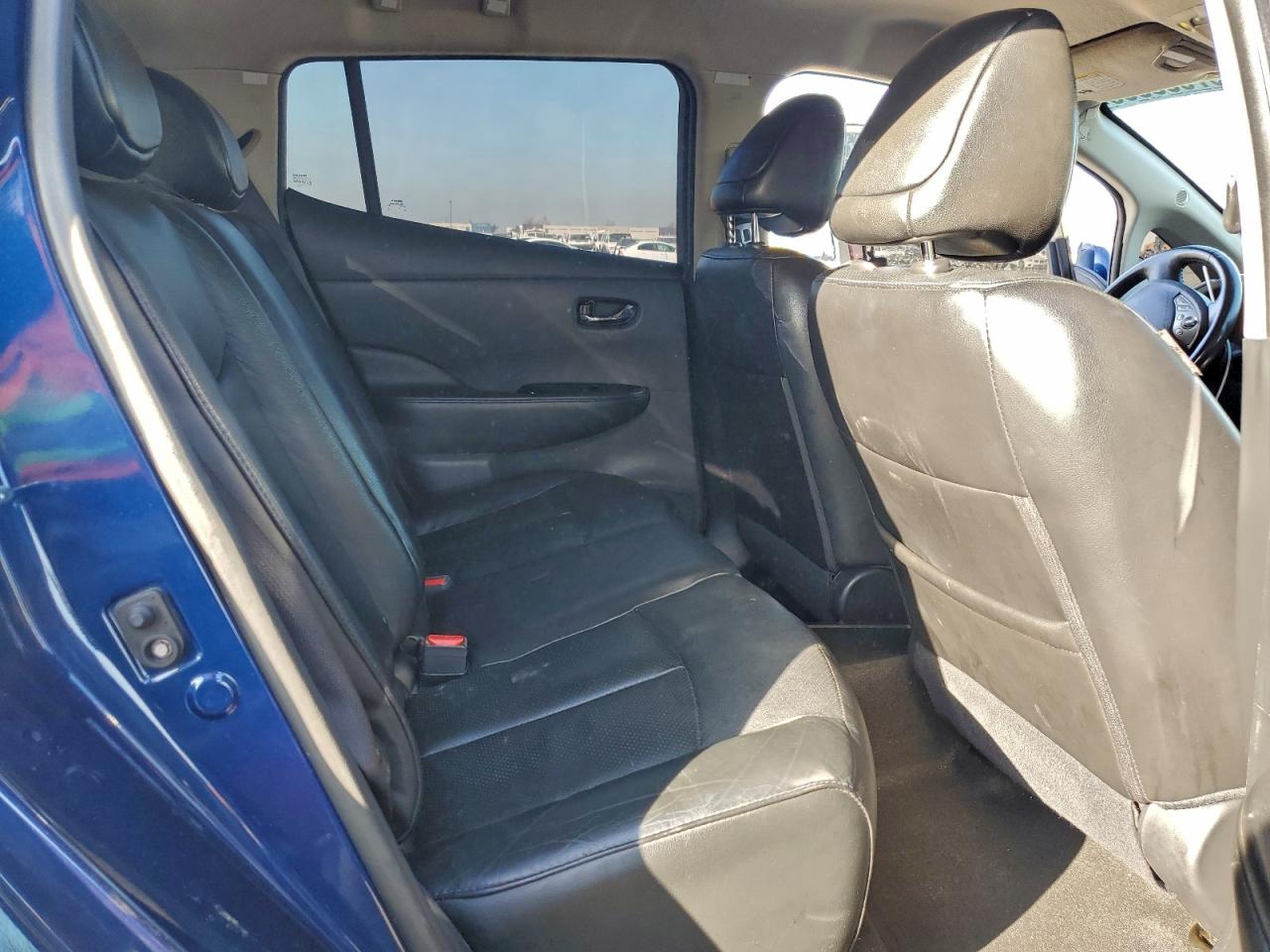2017 NISSAN LEAF S photo 19