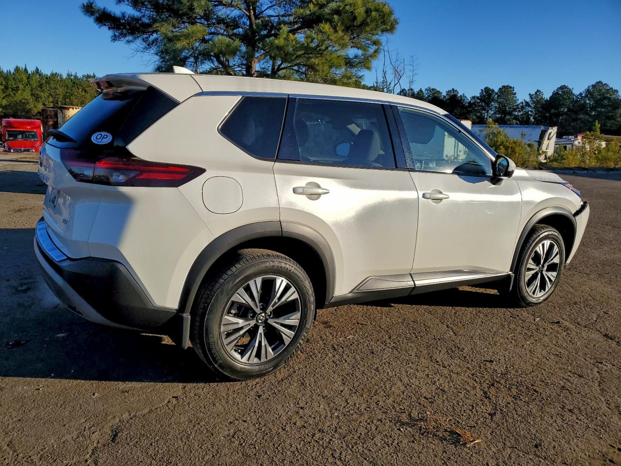 2021 NISSAN ROGUE SV photo 5