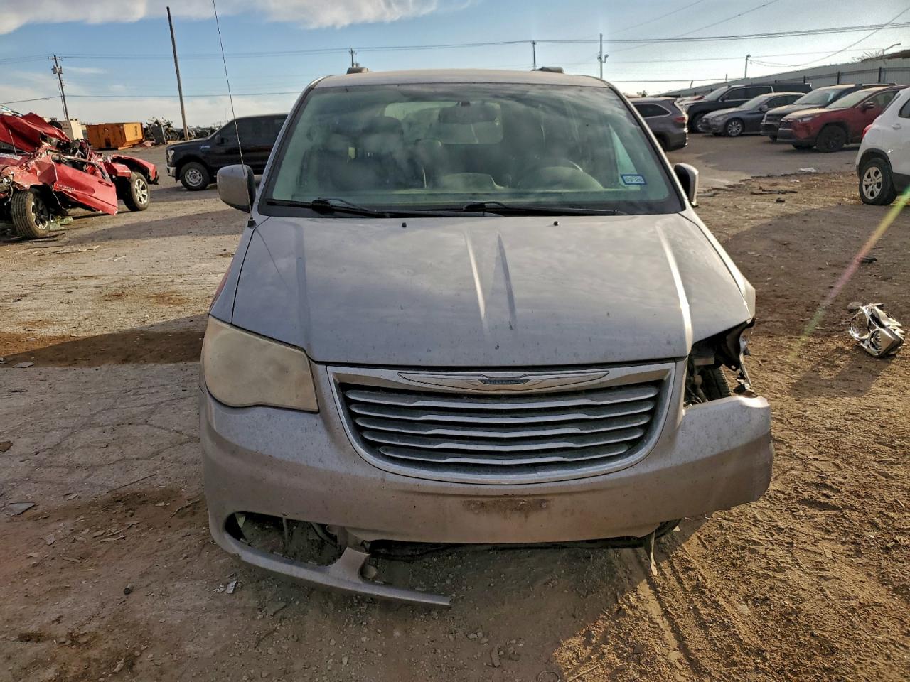2013 CHRYSLER TOWN & COUNTRY TOURING photo 13