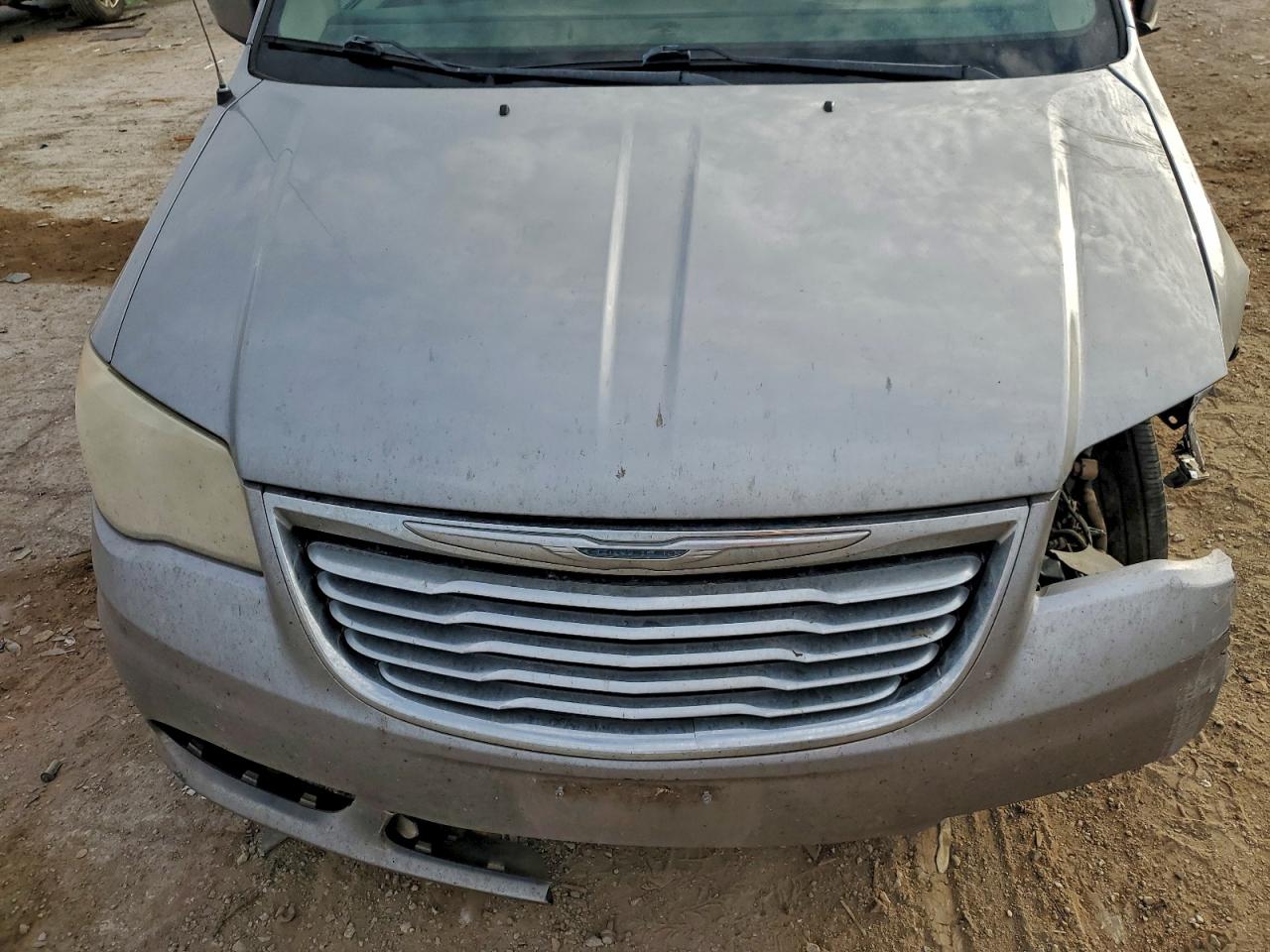 2013 CHRYSLER TOWN & COUNTRY TOURING photo 34