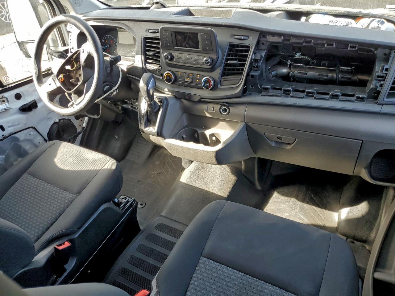 2025 FORD TRANSIT T-250 photo 8