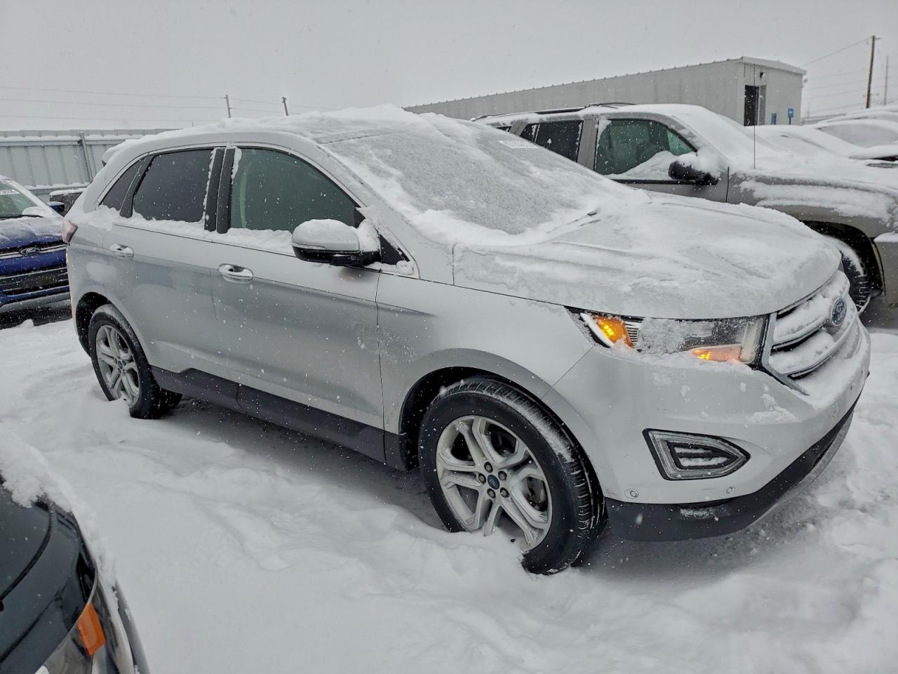 2017 FORD EDGE TITANIUM photo 4