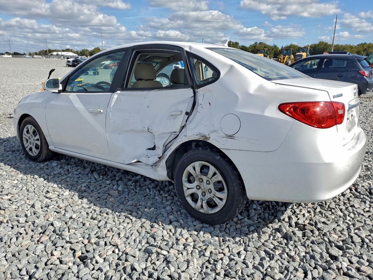 2010 HYUNDAI ELANTRA BLUE photo 3