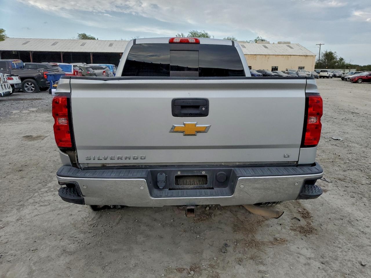 2016 CHEVROLET SILVERADO C1500 LT photo 11
