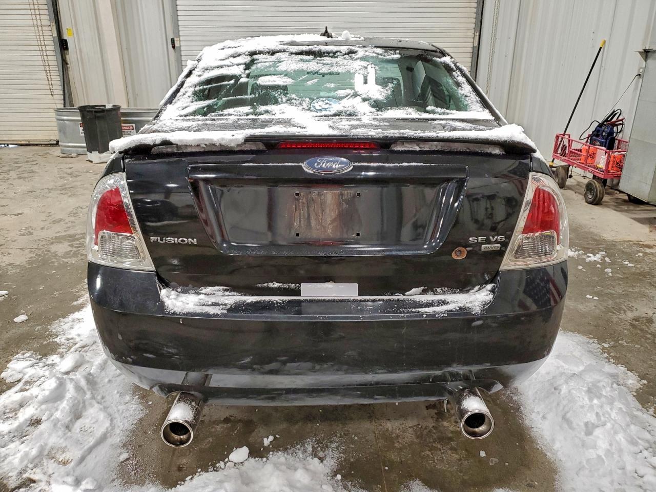 2007 FORD FUSION SE photo 16