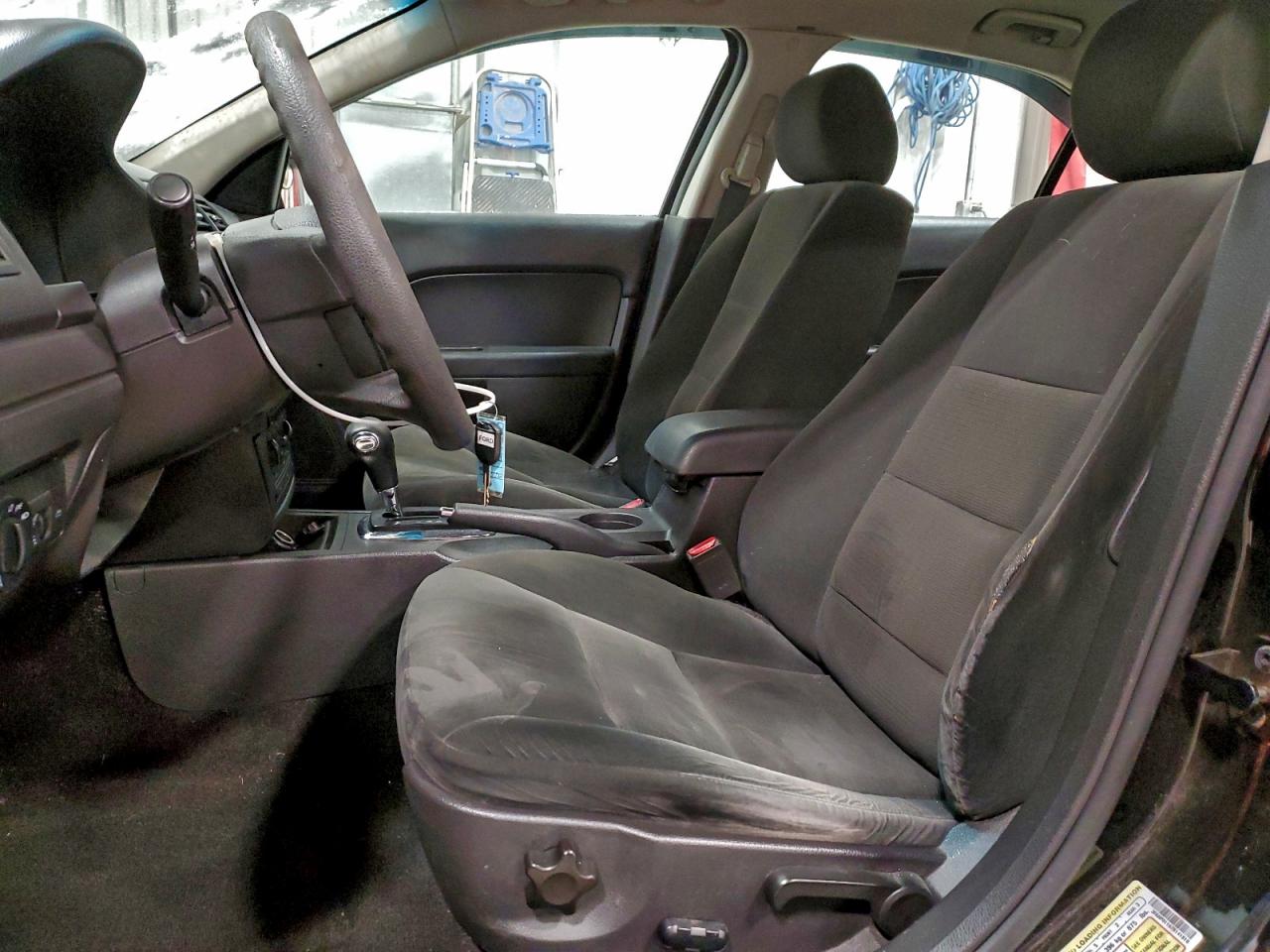 2007 FORD FUSION SE photo 19