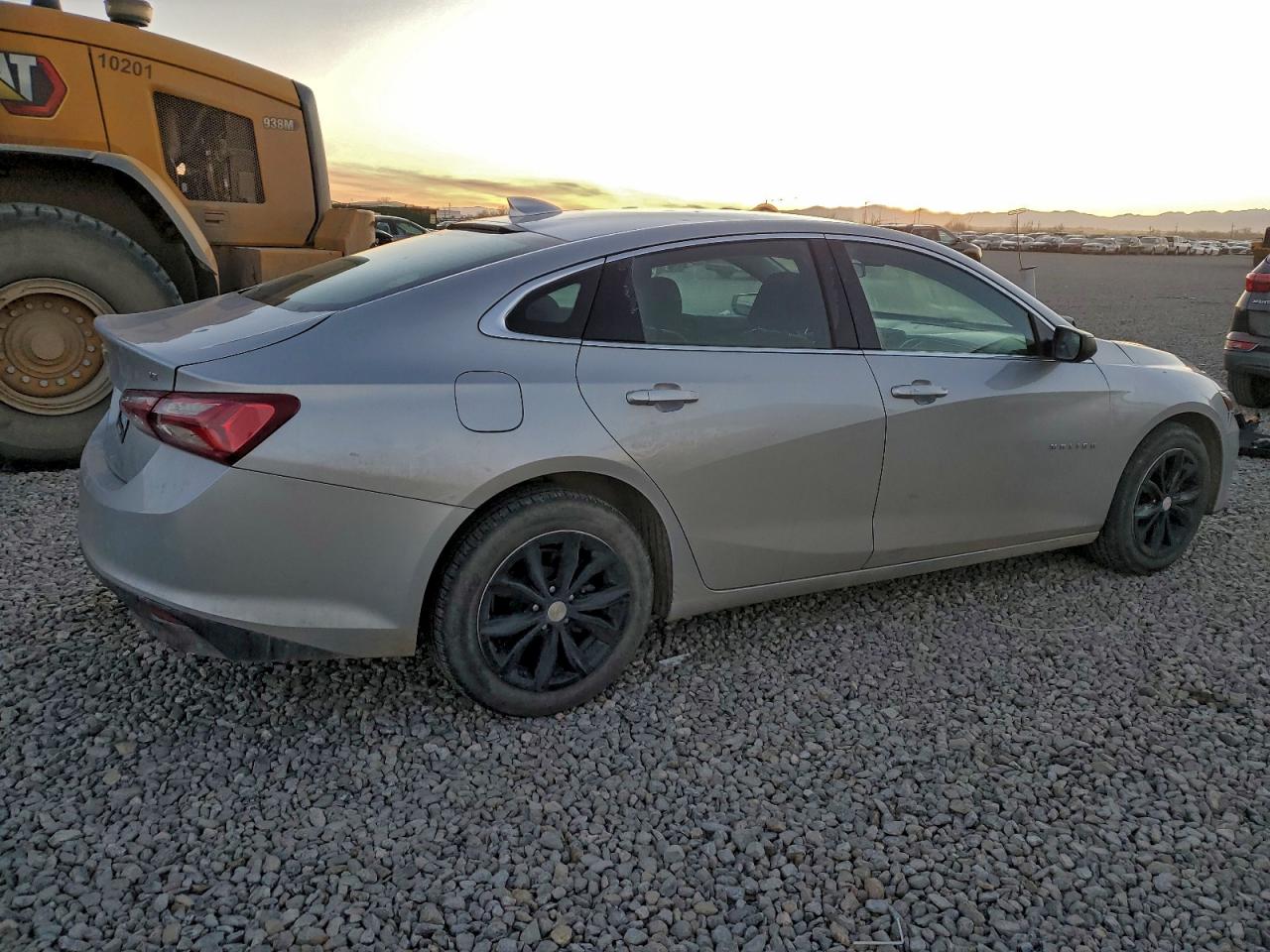 2020 CHEVROLET MALIBU LT photo 5