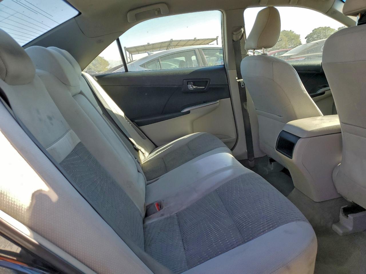 2012 TOYOTA CAMRY HYBRID photo 10
