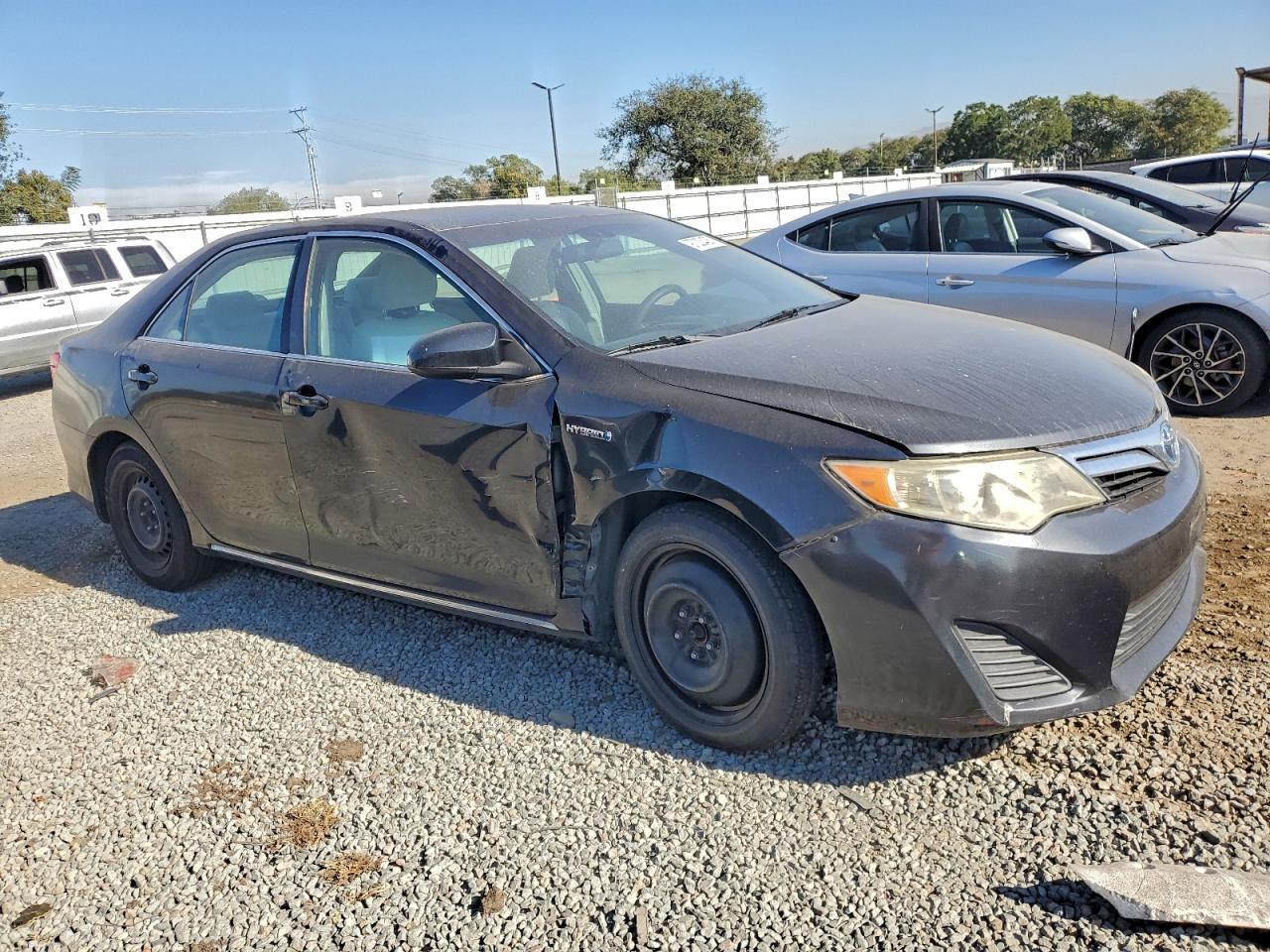 2012 TOYOTA CAMRY HYBRID photo 4