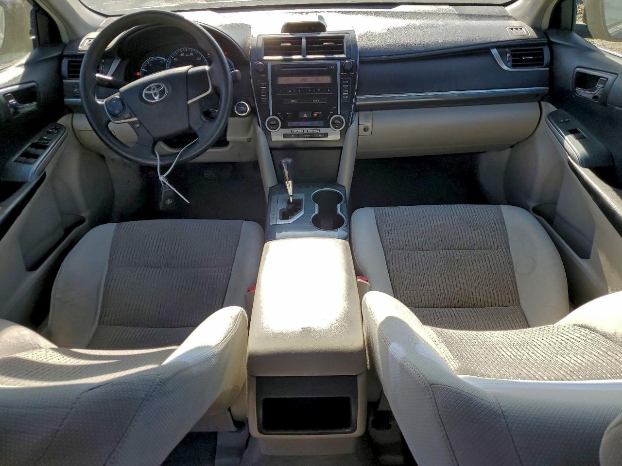 2012 TOYOTA CAMRY HYBRID photo 8