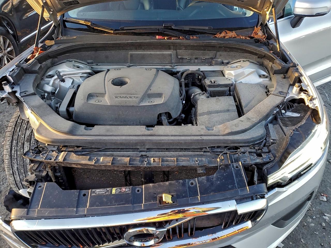 2019 VOLVO XC60 T5 photo 31
