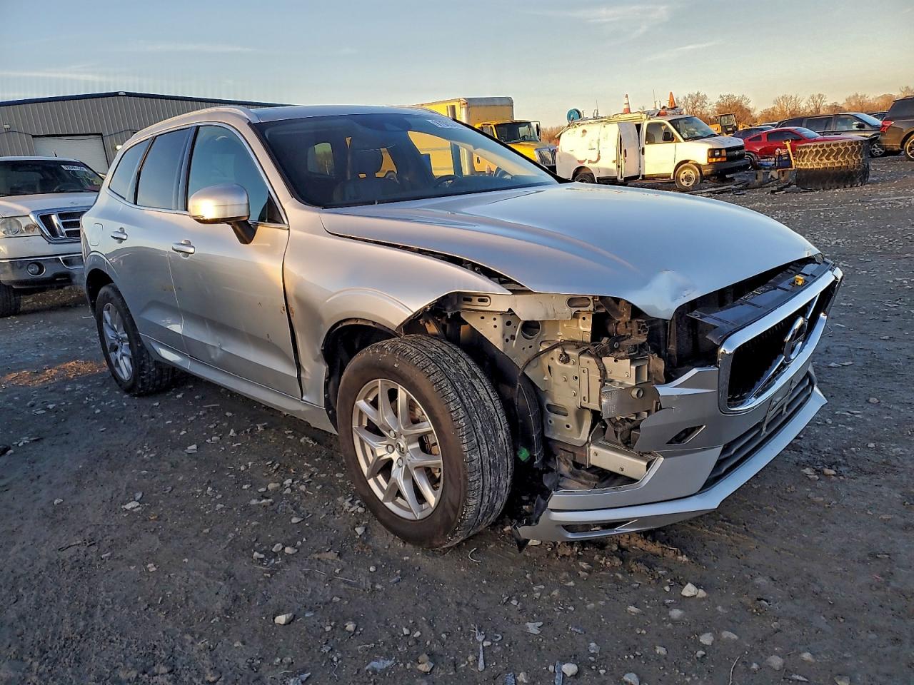 2019 VOLVO XC60 T5 photo 10