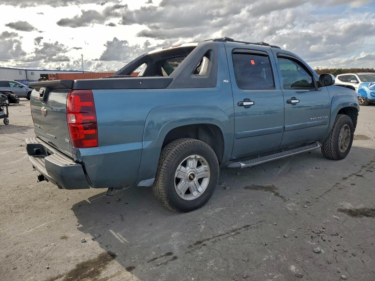 2008 CHEVROLET AVALANCHE K1500 photo 3