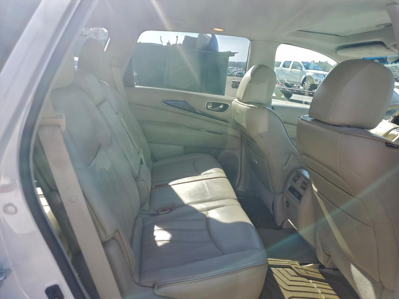 2014 INFINITI QX60 photo 11